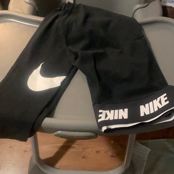 Nike Pants - too big on me now!